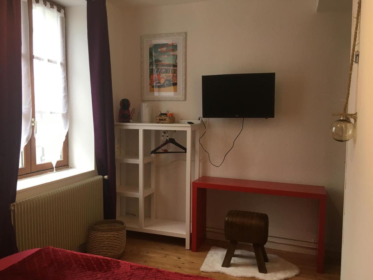 L Auberge Du Lion D Or Nanteuil-sur-Marne エクステリア 写真
